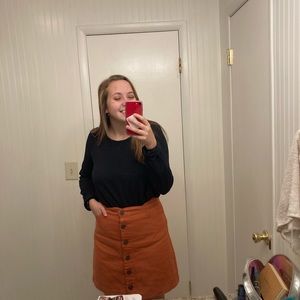 Meet your Posher, Anna